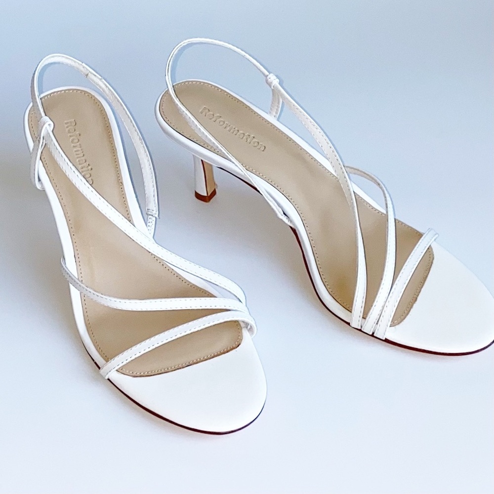 Reformation Marylou Sandal in White Size 6.5